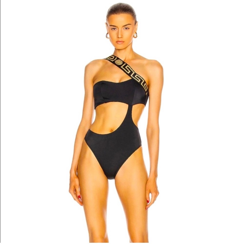 Versace Greca Border One-Piece Swimsuit (3)